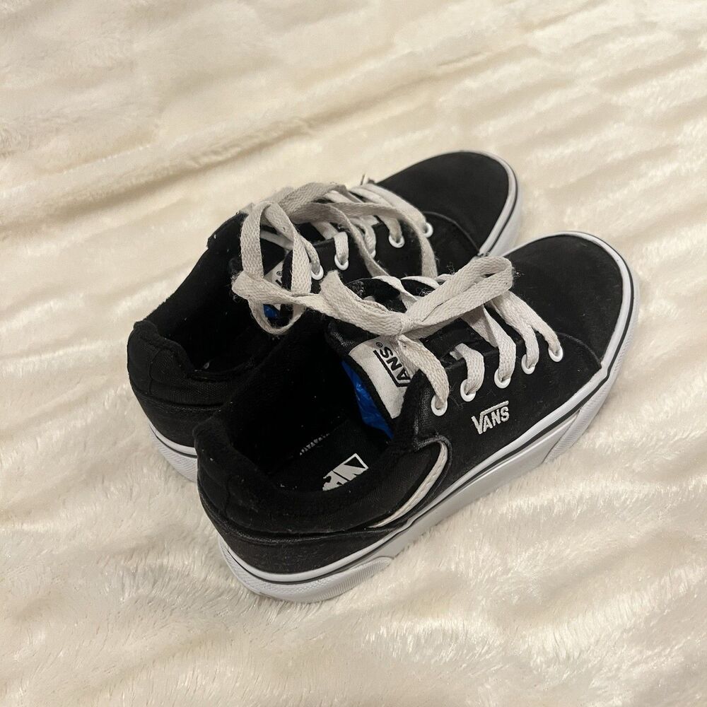 Vans Seldan Platform Black White Canvas Sneaker Shoes Kids Size 1.0 Youth Missy